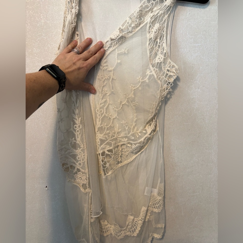 Knitworks | Cream Sheer Vest | Size - Picture 4 of 5